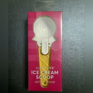 Sunnylife Yellow Cone Ice Cream Scoop with White Head